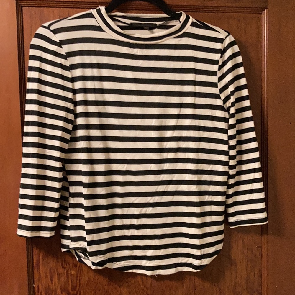LAST CHANCE! Breton stripe mock neck elbow sleeve crop tee size L